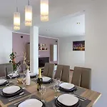Charming With Private Pool In Pula, Extra Pool Heating By Wiibuk