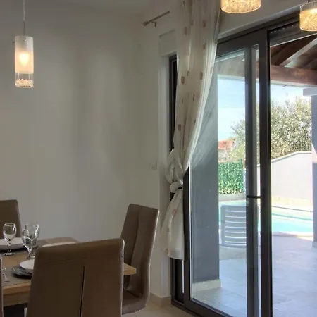 Charming With Private Pool In Pula, Extra Pool Heating By Wiibuk Villa *