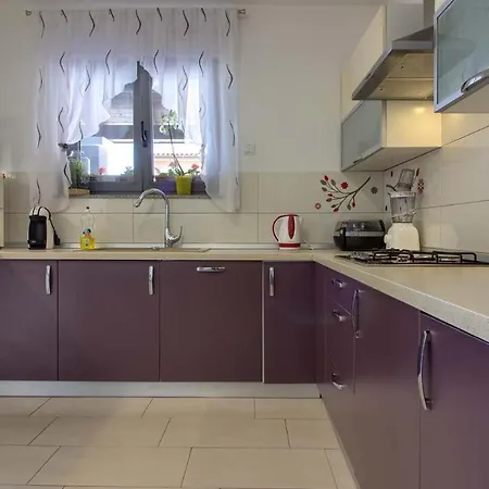 Charming With Private Pool In Pula, Extra Pool Heating By Wiibuk 别墅 普拉