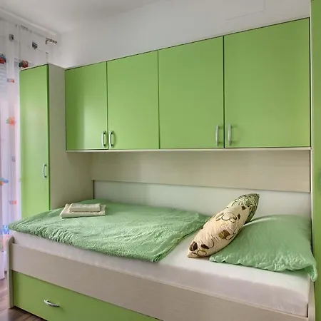 Charming With Private Pool In Pula, Extra Pool Heating By Wiibuk 别墅 普拉