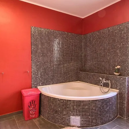 Charming With Private Pool In Pula, Extra Pool Heating By Wiibuk 别墅 *