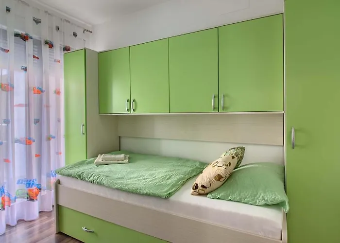 Charming With Private Pool In Pula, Extra Pool Heating By Wiibuk 빌라 풀라