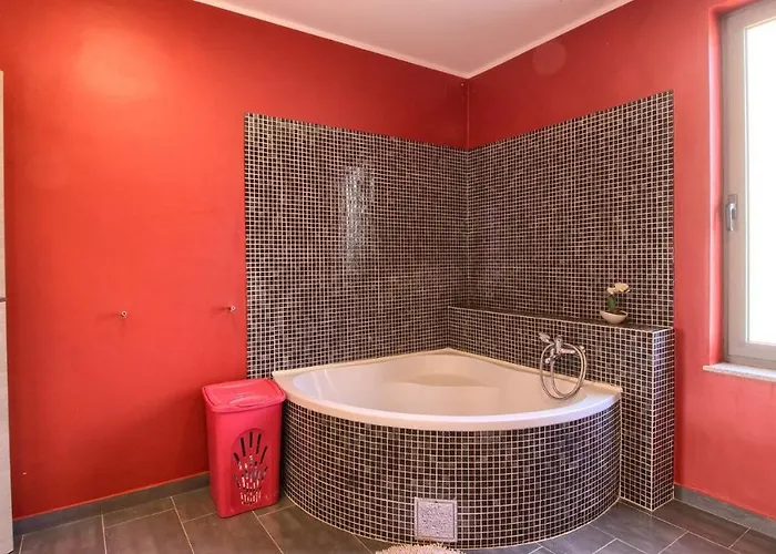 Charming With Private Pool In Pula, Extra Pool Heating By Wiibuk Βίλα *